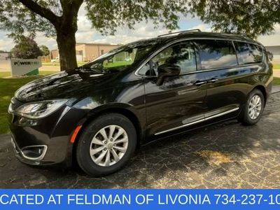 2018 Chrysler Pacifica — interior view