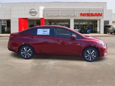 2025 Nissan Versa - Photo 2