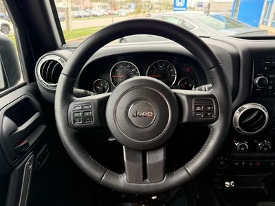 2016 Jeep Wrangler - Photo 18