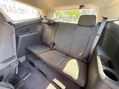 2010 Chevrolet Traverse - Photo 8