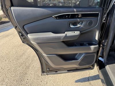 2025 Honda Pilot - Photo 33