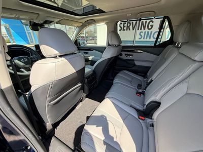 2025 Honda Pilot - Photo 30