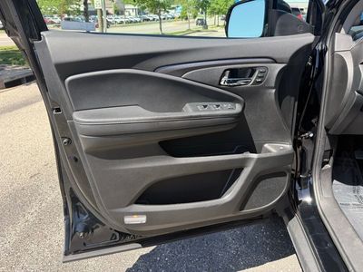 2023 Honda Ridgeline - Photo 16