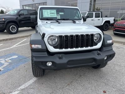 2026 Jeep Wrangler - Photo 7