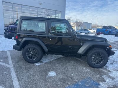 2026 Jeep Wrangler - Photo 28