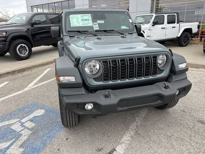 2026 Jeep Wrangler - Photo 8