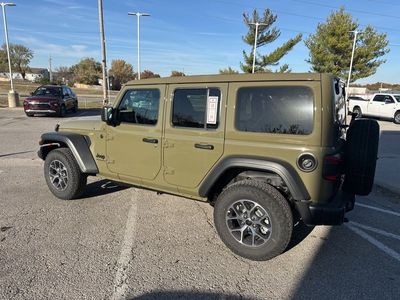 2026 Jeep Wrangler - Photo 20