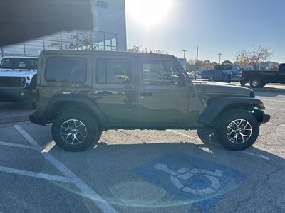 2026 Jeep Wrangler - Photo 34
