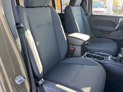 2026 Jeep Wrangler - Photo 56