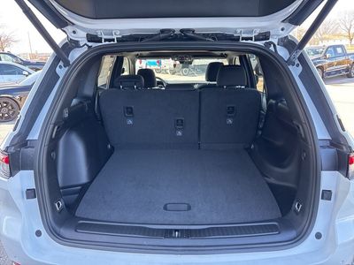 2026 Jeep Grand Cherokee - Photo 4