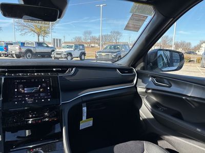 2026 Jeep Grand Cherokee - Photo 54