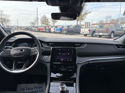 2026 Jeep Grand Cherokee - Photo 2