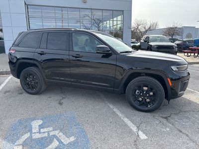 2026 Jeep Grand Cherokee - Photo 38