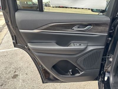 2026 Jeep Grand Cherokee - Photo 42