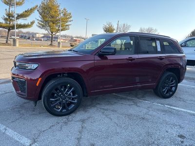 2026 Jeep Grand Cherokee - Photo 14