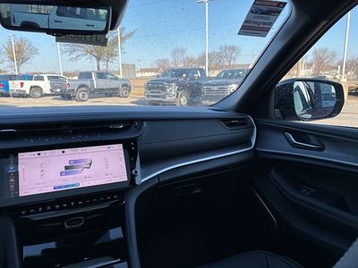 2026 Jeep Grand Cherokee - Photo 52
