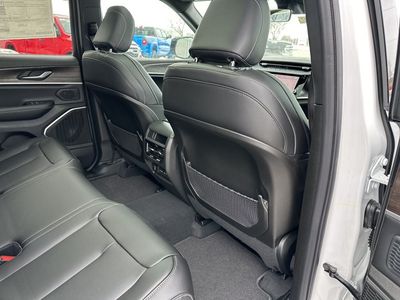 2026 Jeep Grand Cherokee - Photo 47