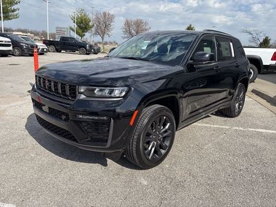 2026 Jeep Grand Cherokee - Photo 13
