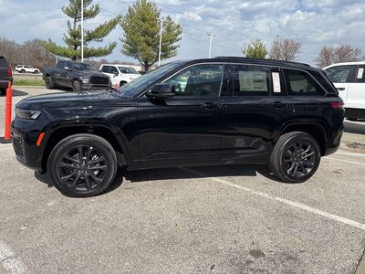 2026 Jeep Grand Cherokee - Photo 17
