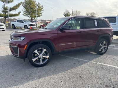 2026 Jeep Grand Cherokee - Photo 15