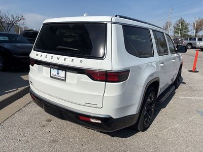 2023 Jeep Wagoneer - Photo 25