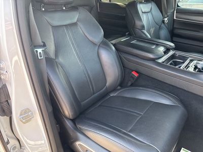 2023 Jeep Wagoneer - Photo 54