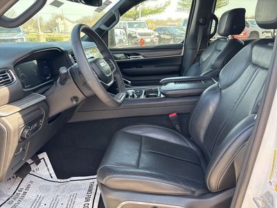 2023 Jeep Wagoneer - Photo 59