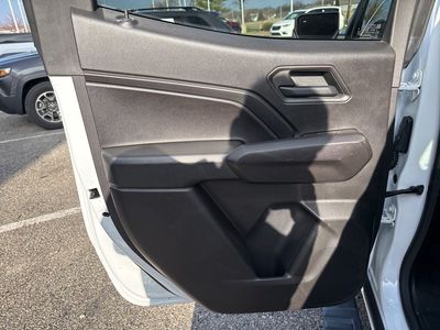 2025 Chevrolet Colorado - Photo 40