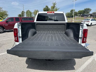 2025 RAM 2500 - Photo 9