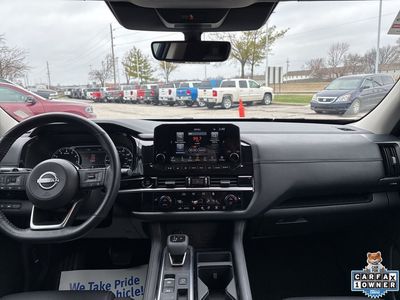 2025 Nissan Pathfinder - Photo 2