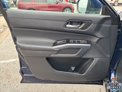 2025 Nissan Pathfinder - Photo 61