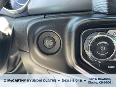2022 Jeep Wrangler - Photo 28