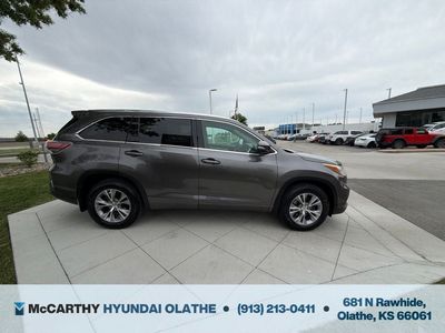 2015 Toyota Highlander - Photo 17