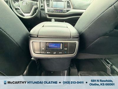 2015 Toyota Highlander - Photo 23