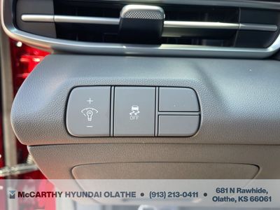 2025 Hyundai Elantra - Photo 23