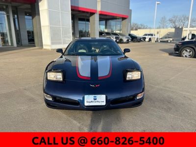 2000 Chevrolet Corvette — side profile view