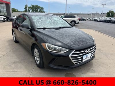 2017 Hyundai Elantra - Photo 4