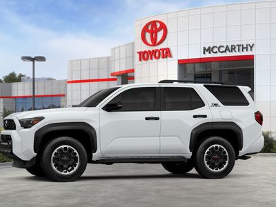 2026 Toyota 4Runner - Photo 3