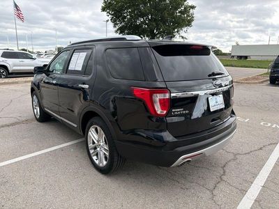 2017 Ford Explorer - Photo 5