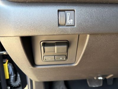 2026 Chevrolet Colorado - Photo 18