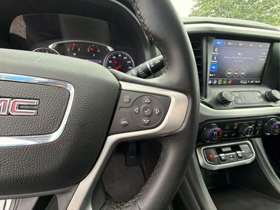 2023 GMC Acadia - Photo 16