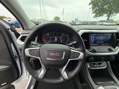 2023 GMC Acadia - Photo 17