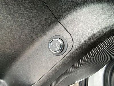 2023 GMC Acadia - Photo 26