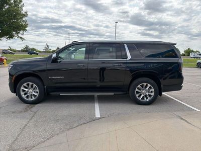 2026 Chevrolet Suburban - Photo 4