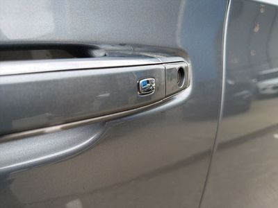 2025 Chevrolet Suburban - Photo 12