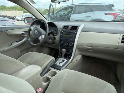 2010 Toyota Corolla - Photo 8