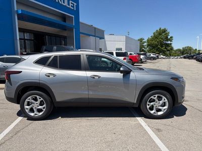 2026 Chevrolet Trax - Photo 2