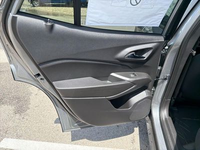 2026 Toyota RAV4 — photo 15 view