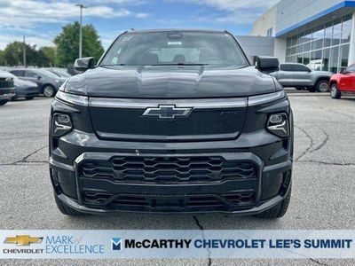 2024 Chevrolet Silverado EV - Photo 3