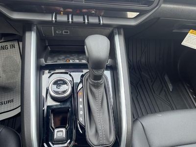 2025 Chevrolet Colorado - Photo 24